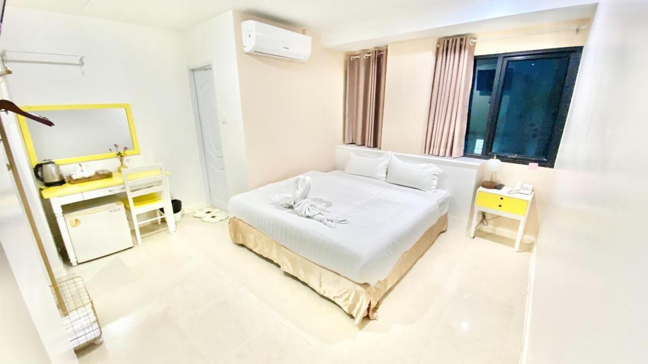 Abcyq Hotel Бангкок Екстер'єр фото