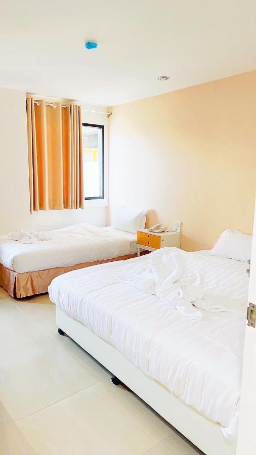 Abcyq Hotel Бангкок Екстер'єр фото